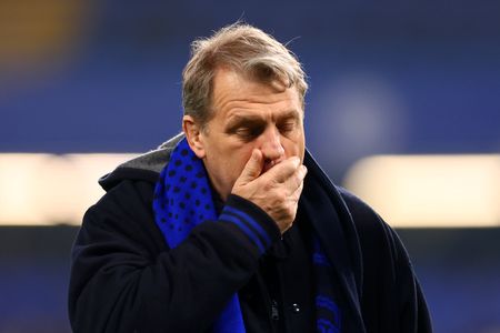 Singing the Blues — change of guard plunges Chelsea into soccer abyss