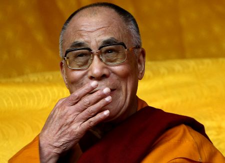 Facing global scrutiny, South Africa still mulls Dalai Lama's visa