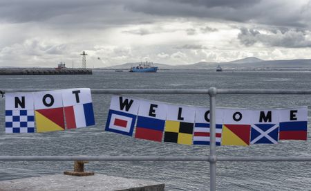 UK ministers face a grilling as Russian ship heads back from Antarctic ‘prospecting’ push