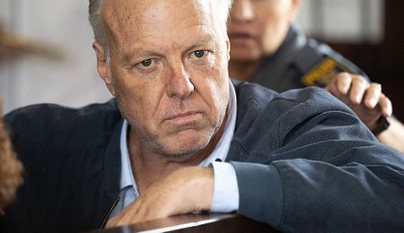 It’s the Louis Liebenberg 'reality' show as alleged diamond scammer mounts his own defence