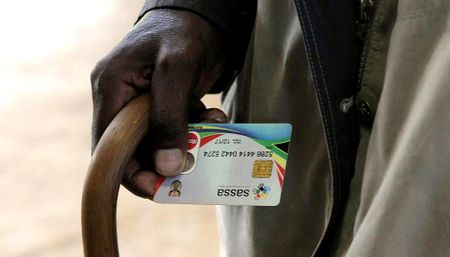 More than 17m people in SA applied for the R370 SRD grant in September