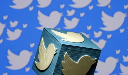 Op-Ed: When Twitter met South Africa – a match made in a train smash