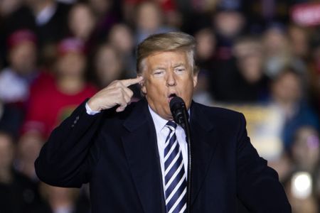 Nigerian army posts Trump video to justify shooting Shiites