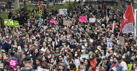 New battle over women’s reproductive rights causes further turbulence in stormy US political seas