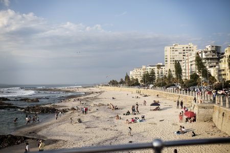 Average Capetonians can’t buy any of the 900+ new apartments on Atlantic Seaboard