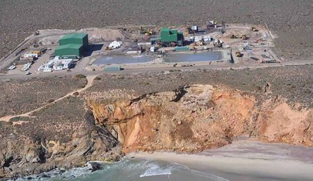 GroundUp: Mining communities slam government’s ‘elite deal’ with Chamber of Mines
