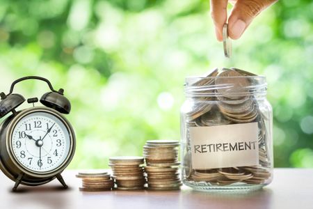 Battling ‘sandwich generation’ members make the most two-pot savings withdrawals