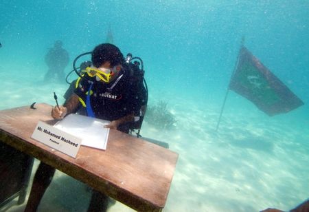 "We can't wait": Maldives desperate for funds as islands risk going under