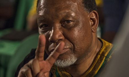 Kgalema goes