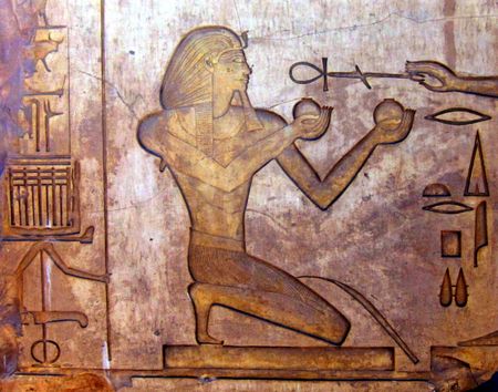 Tomb of Egyptian pharaoh is first found in Luxor since Tutankhamun – here’s how we know who lay inside