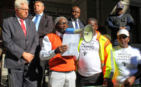 Invite me for coffee, Western Cape Premier Winde tells marchers