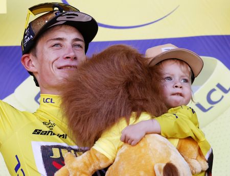Unflappable Vingegaard topples brave Pogačar in riveting 2022 Tour de France