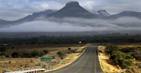DA mayor for Dr Beyers Naude Local Municipality after last-minute coalition deal