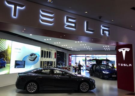 US regulators charge Tesla CEO Elon Musk with fraud