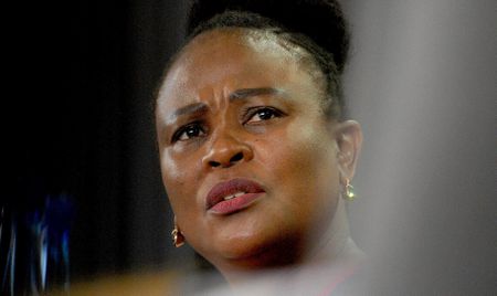 Mkhwebane lawyer Mpofu latches on to Mogoeng minority ConCourt opinion
