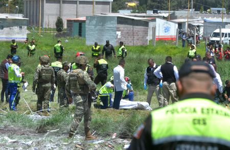 Fireworks explosions kill 19 in central Mexico