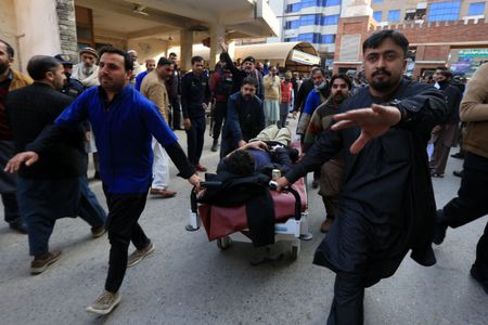 Pakistan mosque bomb blast kills 70, leaves 150 wounded