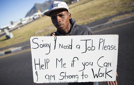 Government pitted against business and labour over income relief for laid-off workers during the lockdown 
