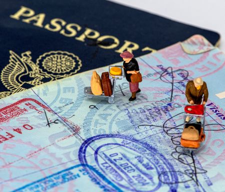 How to let those close to you know that you’re emigrating