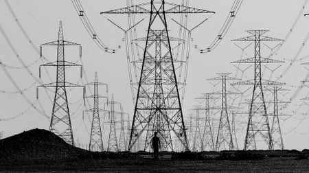 Wheeling offers renewable energy options to Mpumalanga amid power crisis, coal plant shutdowns
