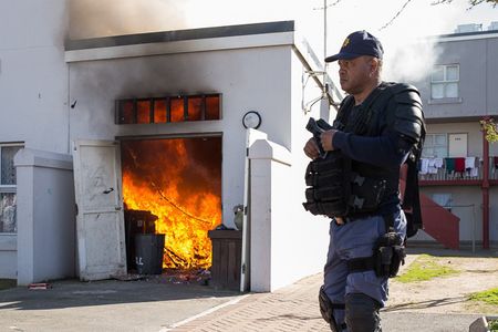GroundUp: Families evicted at Cape Town social housing complex