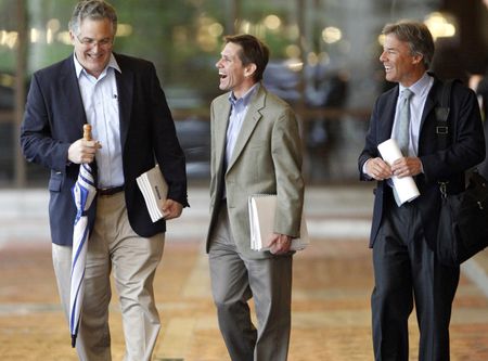 Facebook IPO has halo effect for venture capitalists