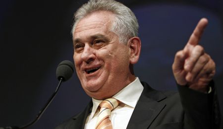 New Serb president backs EU path, wins cautious welcome