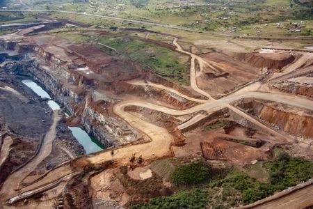 Pressure mounts on families holding out against coal mine expansion