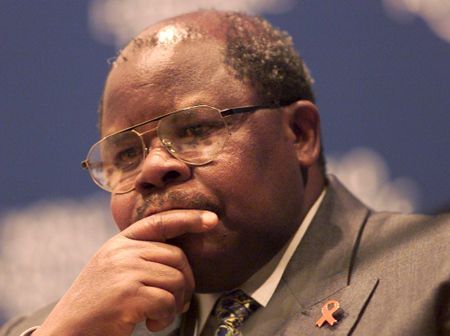 Tanzania's Mkapa suffered from malaria, not virus, says family