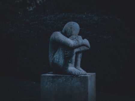 You’ve lost someone you love: Four signs you may need to seek grief counselling