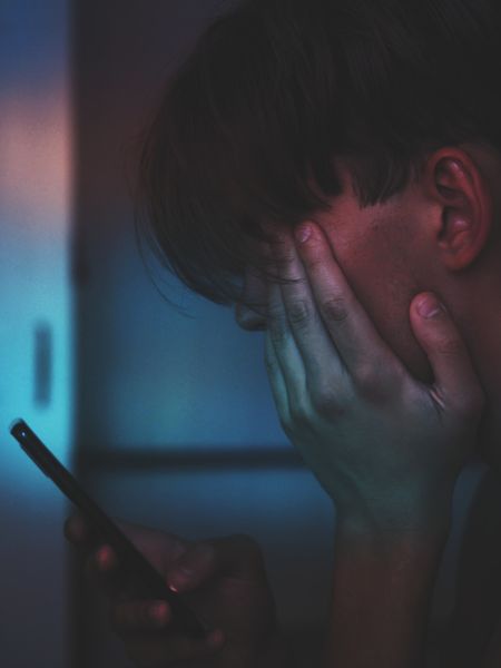 Five ways to manage your doomscrolling habit