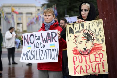 Russia set to annex Ukrainian regions; US warns Kremlin on nukes