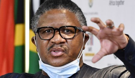 Mbalula calls for ceasefire as high-level meeting convenes over taxi violence in Cape Town