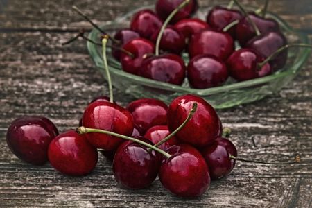 Rainclouds & Roadkill: A journey through Cherry Country to the Kingdom of Rain
