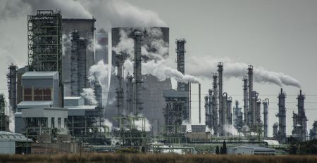 Scientists sound alarm over world chemical pollution levels