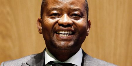In the bruising battle with Peter Moyo, Old Mutual claims it could end up ‘the ultimate loser’