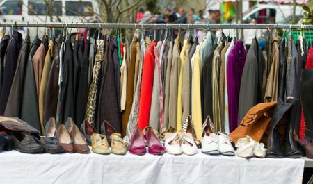 All aboard the thrift train — Resale market takes off like a rocket