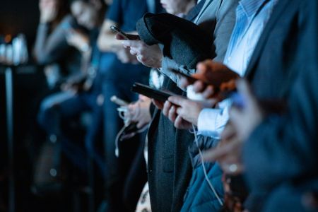 Seven tips for a healthier relationship with your phone