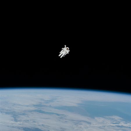 What happens when someone dies in space? Space tourism brings new legal and moral issues