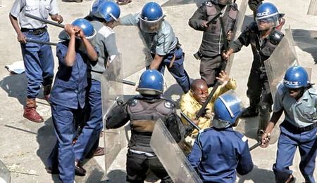 GroundUp: Dodging tear gas in Zimbabwe’s riot-torn capital