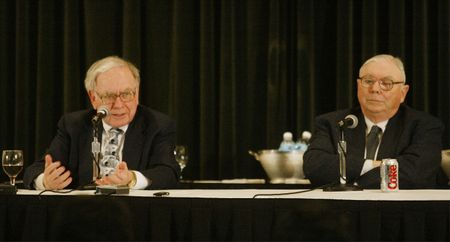 Charlie Munger, more than Buffett’s right-hand man at Berkshire Hathaway, dies at 99