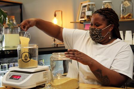 Choosing to make a difference: A household’s journey to zero waste