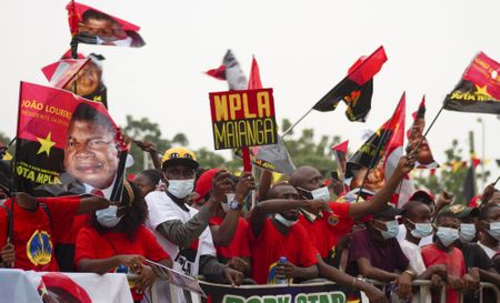Angola’s ruling MPLA begins international voter registration drive but analysts believe move will be party’s undoing